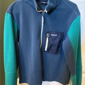 Women’s Patagonia Half Zip Top
